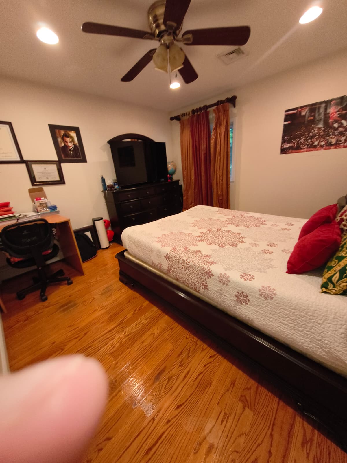 Clean bedroom